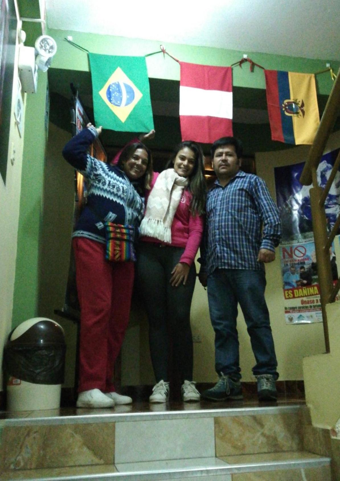 Scheler Artizon Trek'S House Hostel Huaraz  Bagian luar foto