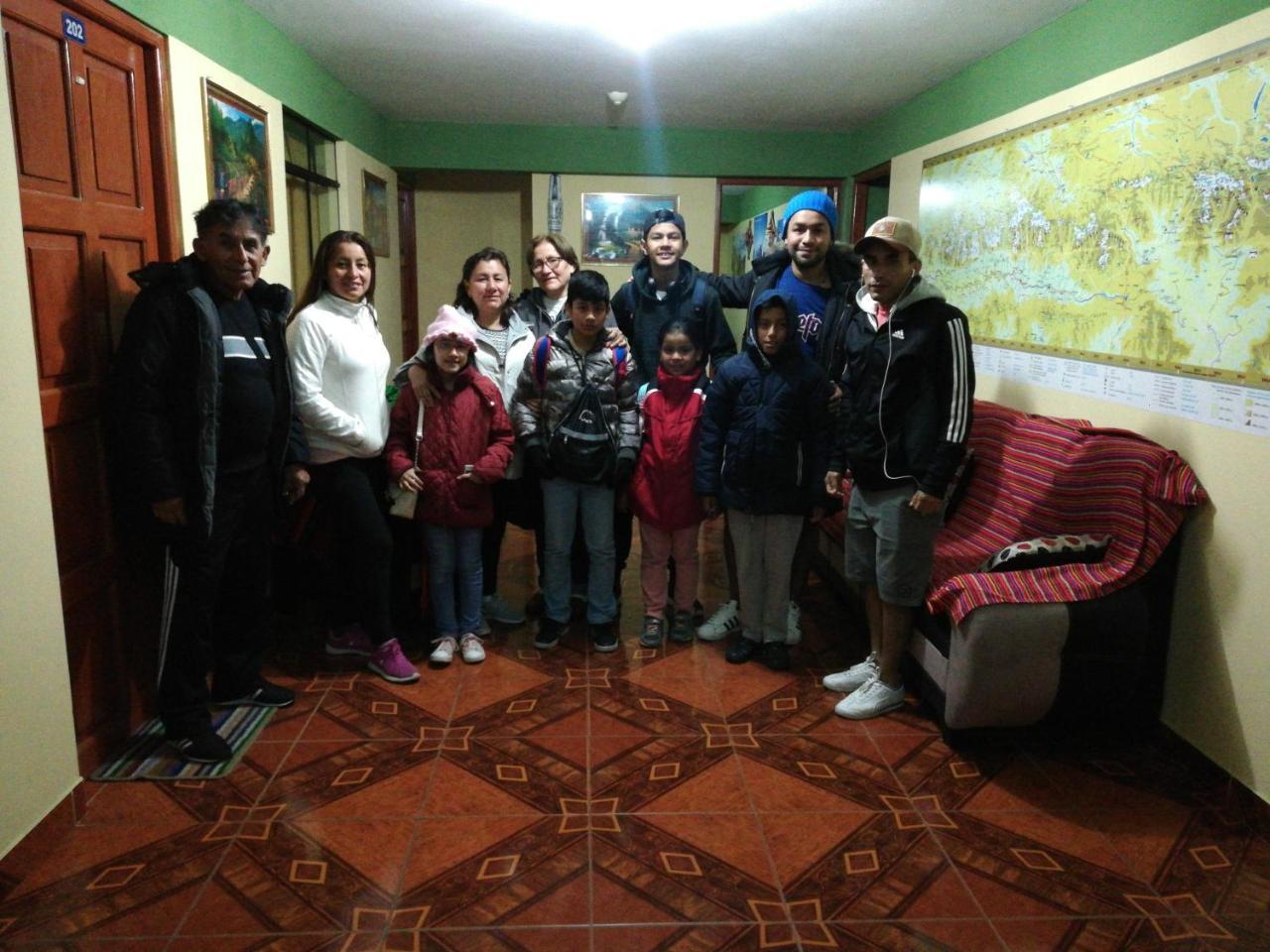 Scheler Artizon Trek'S House Hostel Huaraz  Bagian luar foto